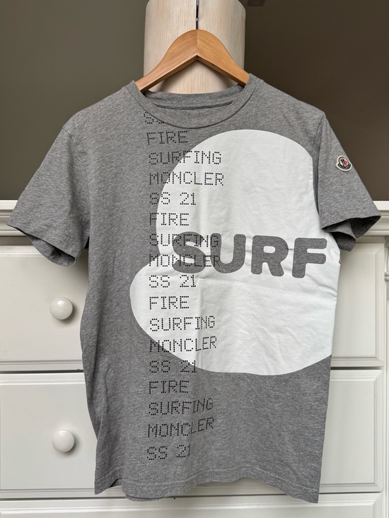 Moncler Tops - MONCLER Surf Graphic T-Shirt Gray